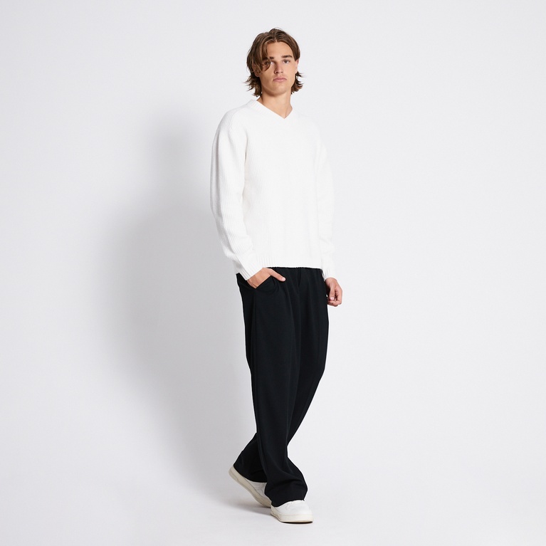 V-neck knit sweater "Manne" Off white
